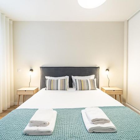 On The Square Studio - City Center By House And People Брага Екстериор снимка